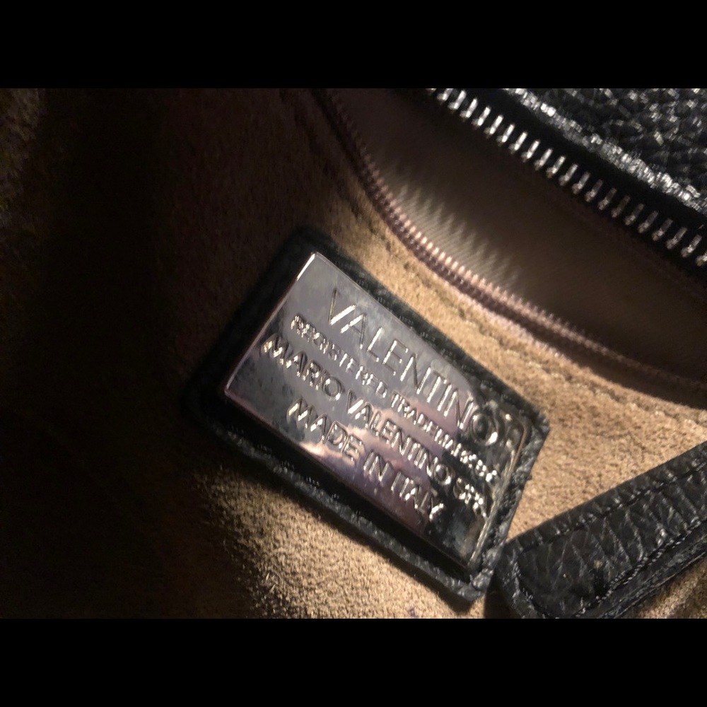 Valentino by Mario Valentino - Picture 5 of 7